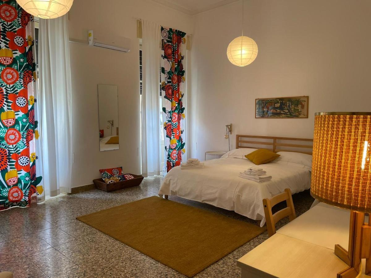 Bed and Breakfast Living Simply à Catane Extérieur photo