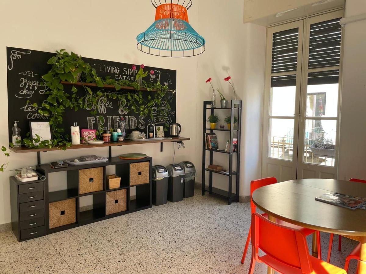 Bed and Breakfast Living Simply à Catane Extérieur photo
